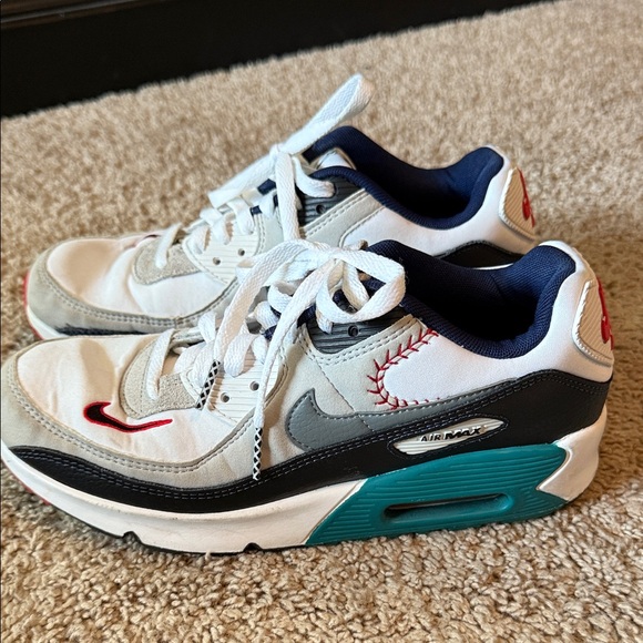 Nike Ken Griffey Jr Swingman Air Max Sneakers - US 7Y - Picture 1 of 7